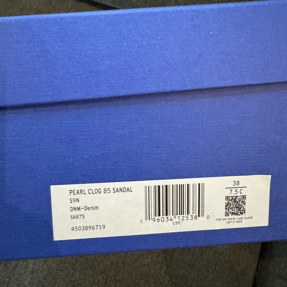 Stuart Weitzman Pearl Clog 85 Sandal - Picture 10 of 11